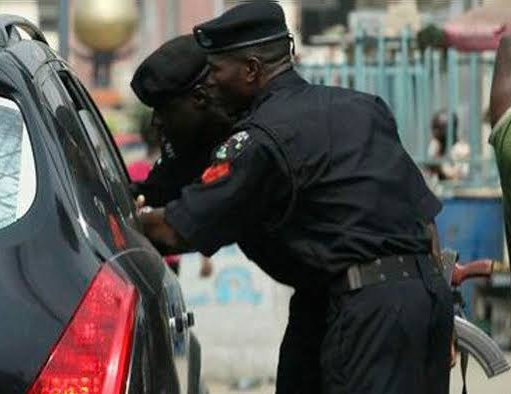Officers on stop-and-search duties must be in uniform ? Police