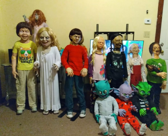 Woman marries alien figure boyfriend years after marrying zombie doll wife and having 10 rag doll kids