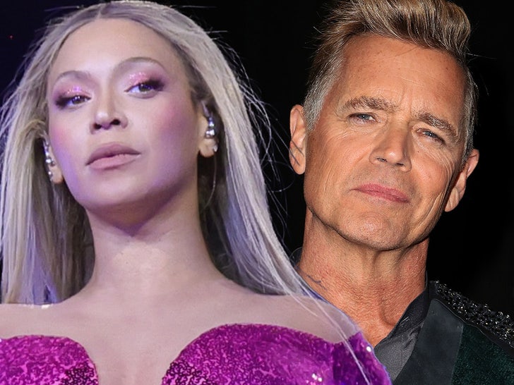 Actor John Schneider compares Beyonce to a urinating dog