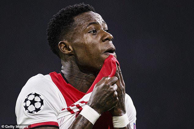 Footballer Quincy Promes is sentenced to 6-years in prison for organising the importing 1,370kg�of�cocaine