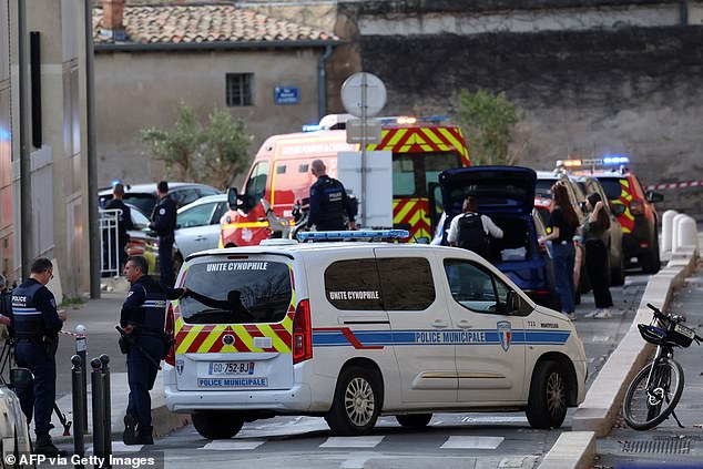 Husband shoots his ex-wife dead outside French court and then kills himself ahead of hearing over splitting up�their�property