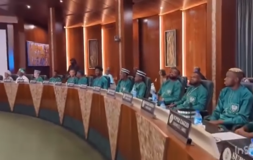 President Tinubu receives Super Eagles at Aso Villa, decorates them with the Member of the Order of Niger (MON) title and gifts them houses, lands in FCT