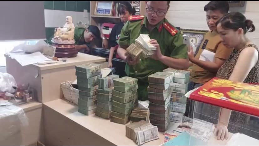 Nigerian man, his wife and 11 others arrested in Vietnam for alleged money laundry