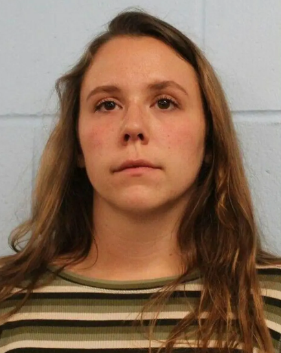 Fiance of teacher arrested for ?making out? with 11-year-old student just three months to her wedding says wedding is off