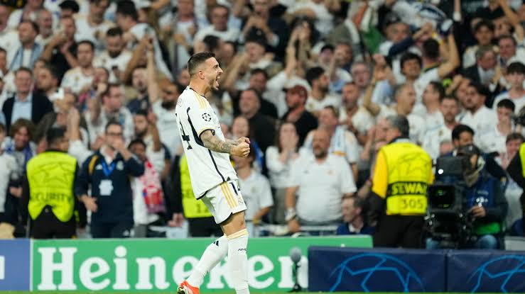 Real Madrid knock out Bayern Munich 2-1 in final minutes to reach UEFA champions League final in epic scenes (videos)